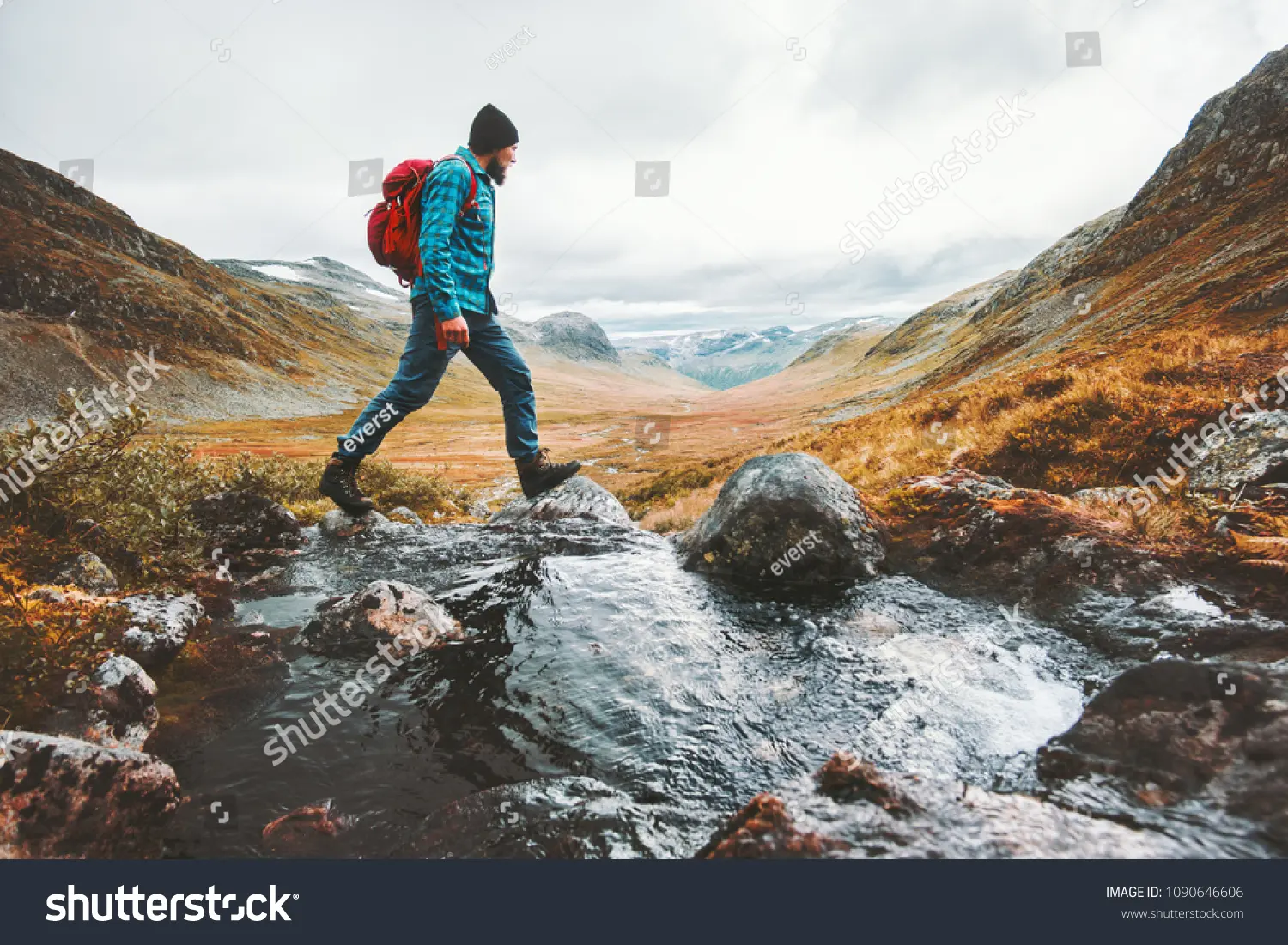 wilderness-hiking